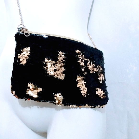 OLD NAVY SEQUINS CROSSBODY BAG - Picture 5 of 10